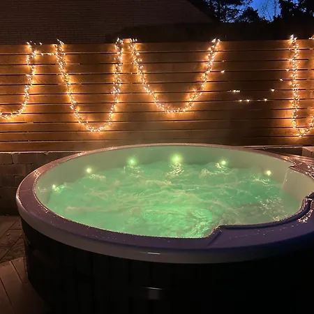 Traumnest Eifel Mit Sauna & Whirlpool