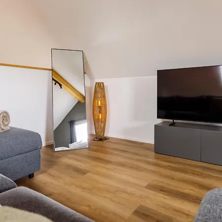 Traumnest Eifel Mit Sauna & Whirlpool