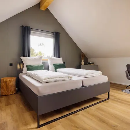 Traumnest Eifel Mit Sauna & Whirlpool Feriehus *