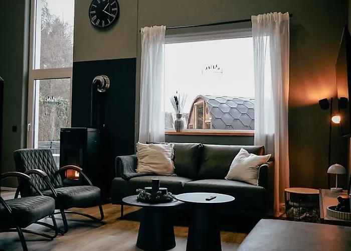 Traumnest Eifel Mit Sauna & Whirlpool Σπίτι διακοπών *