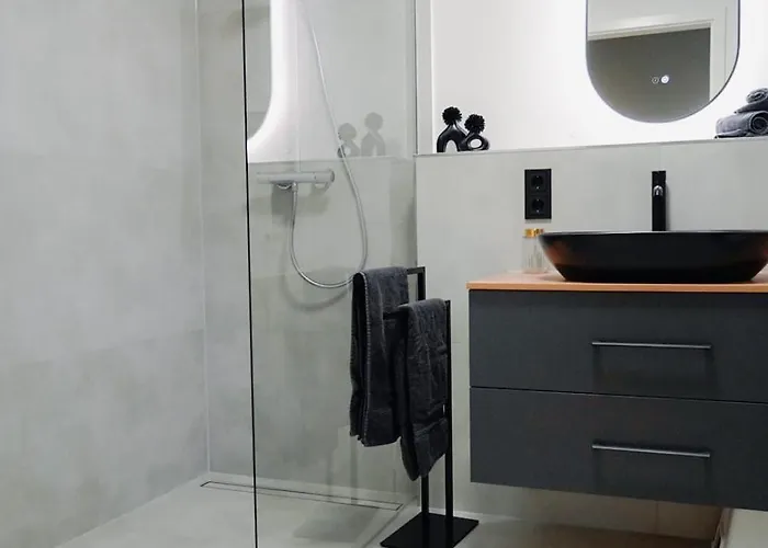 Traumnest Eifel Mit Sauna & Whirlpool Σπίτι διακοπών *