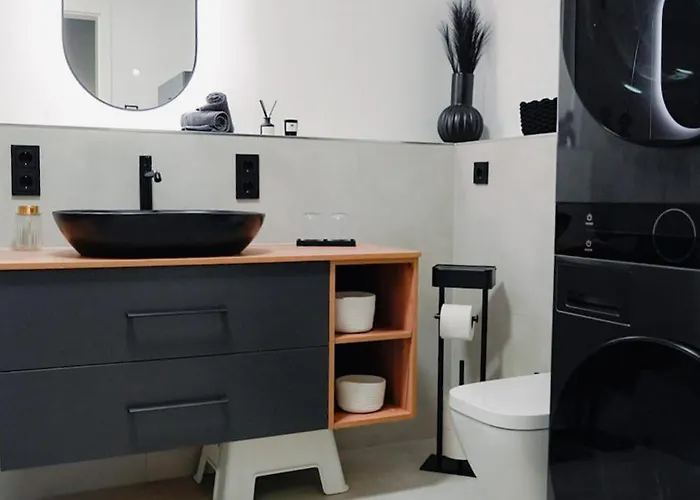 Traumnest Eifel Mit Sauna & Whirlpool *