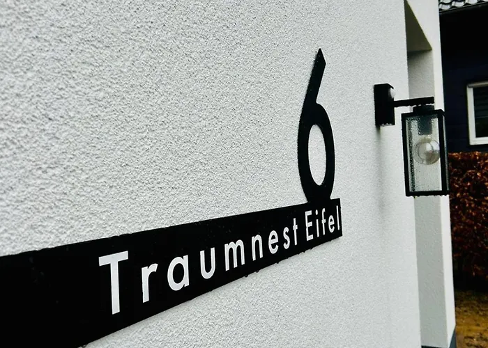 Traumnest Eifel Mit Sauna & Whirlpool